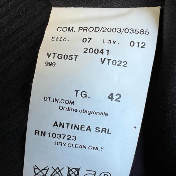 Armani Collezioni cinched blazer - Picture 7 of 8